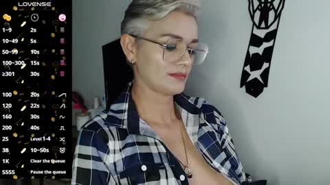 Scarlett online show from 01/20/25, 11:10