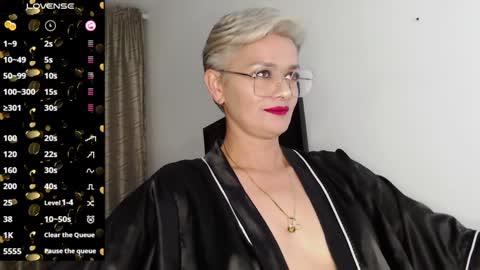 Scarlett online show from 01/26/25, 11:18