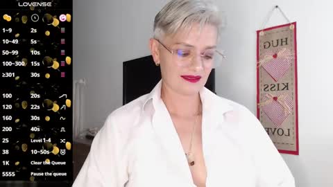 Scarlett online show from 02/10/25, 11:55