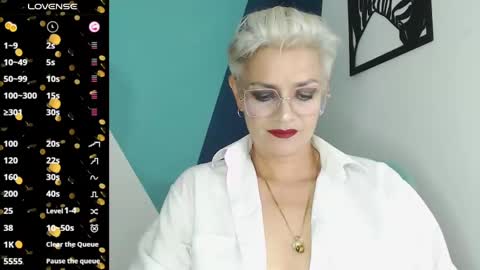 Scarlett online show from 02/23/25, 11:36