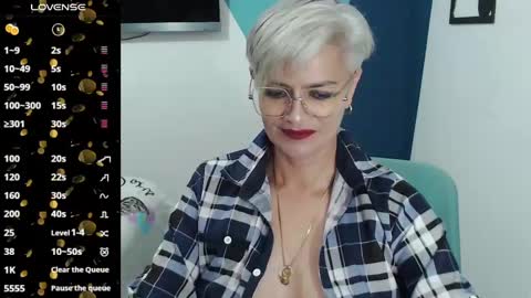 Scarlett online show from 03/11/25, 12:00