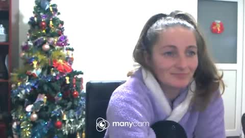 scarlett_queen01 online show from 12/30/24, 06:20