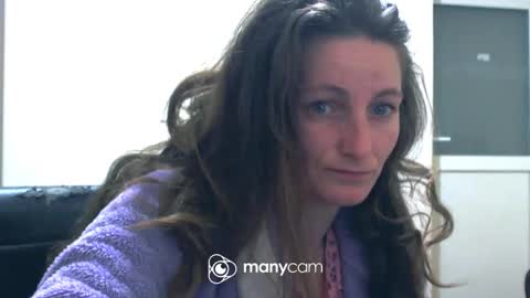 scarlett_queen01 online show from 03/09/25, 04:16
