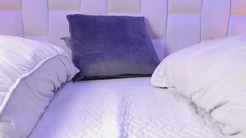 scarlett_sm online show from 10/24/25, 09:55