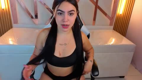 Scarlett online show from 09/24/25, 12:52