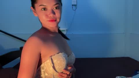 Scarlett online show from 09/17/25, 12:51