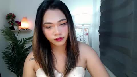    online show from 11/27/25, 10:50