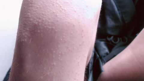 Snapshot of scarlett_vonrose chatting on 09/15/25, 08:42 Scarlett Von Rose online show from 09/15/25, 08:42