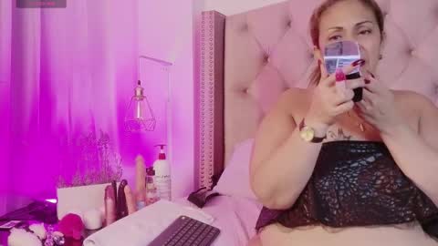 scarlettbooty online show from 01/15/26, 03:33
