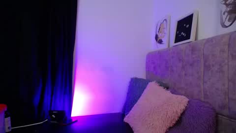 Sara online show from 01/28/25, 03:15