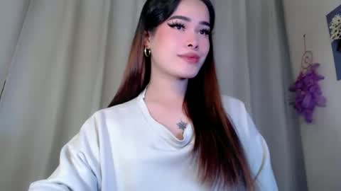 YOUR GIRLFRIEND online show from 10/27/25, 11:47