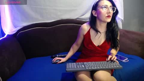 Scarlette online show from 12/31/24, 04:06