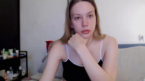 Scarlett online show from 04/23/26, 03:58