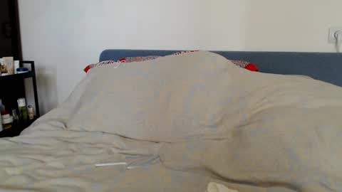 Scarlett online show from 04/30/26, 02:12