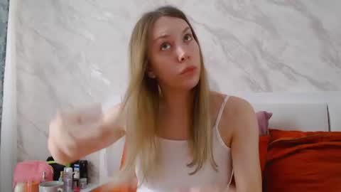 Scarlett online show from 06/13/26, 11:41