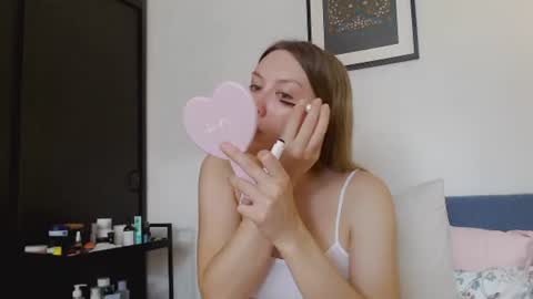 Scarlett online show from 07/15/26, 08:41