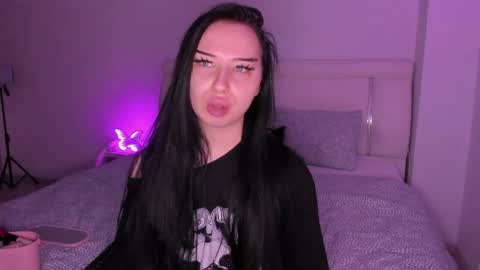 Snapshot of scarlettjakobs chatting on 05/20/26, 02:51 scarlettjakobs online show from 05/20/26, 02:51