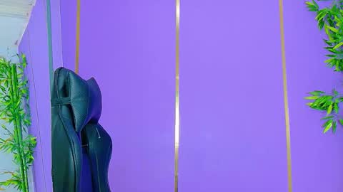 Scarlet online show from 09/29/25, 02:49