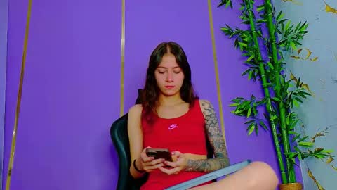 Scarlet online show from 10/06/25, 08:39