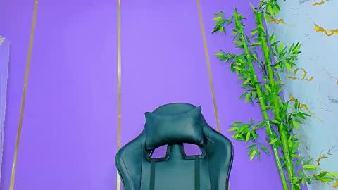 Scarlet online show from 10/10/25, 04:55