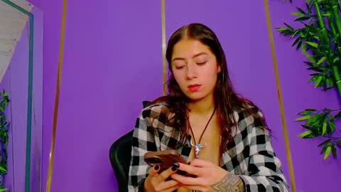 Scarlet online show from 10/25/25, 08:36