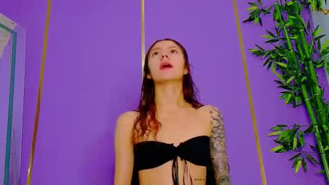 Scarlet online show from 10/27/25, 07:29