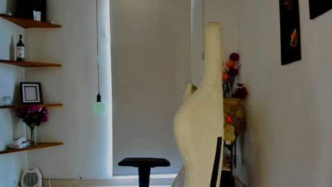 Scarlett online show from 01/22/25, 09:21