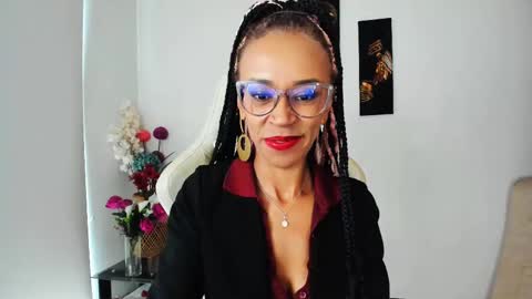 Scarlett online show from 02/14/25, 09:32