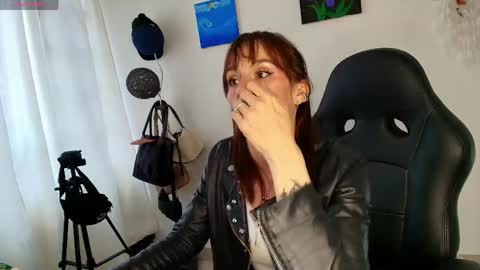 Snapshot of scarlettmilf_cg chatting on 04/21/26, 08:44 Scarlett online show from 04/21/26, 08:44