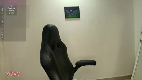 Snapshot of scarlettmilf_cg chatting on 05/22/26, 11:21 Scarlett online show from 05/22/26, 11:21