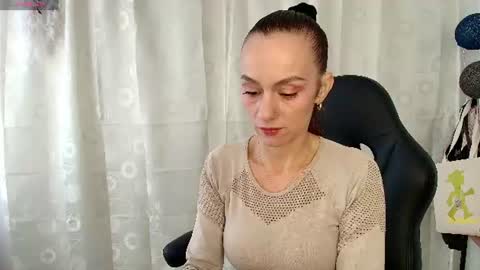 Snapshot of scarlettmilf_cg chatting on 06/30/26, 03:02 Scarlett online show from 06/30/26, 03:02