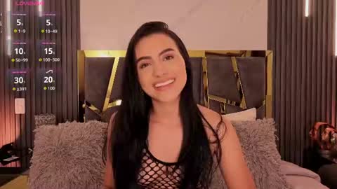 scarlettorres online show from 06/12/26, 07:13