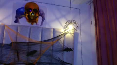 Scarlett online show from 11/02/25, 04:37