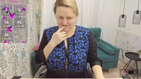 Scarlett online show from 11/23/25, 05:18