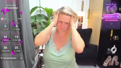 Scarlett online show from 06/29/26, 05:46