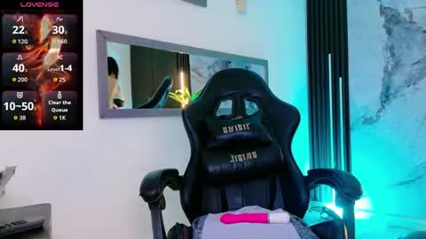 scarlettt_jones online show from 06/11/26, 11:14