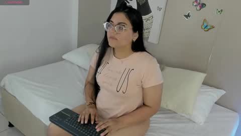 Snapshot of scarlettwhitmore chatting on 09/28/25, 03:12 Scarlett Whitmore online show from 09/28/25, 03:12