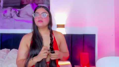 Snapshot of scarlettwhitmore chatting on 11/05/25, 12:05 Scarlett Whitmore online show from 11/05/25, 12:05