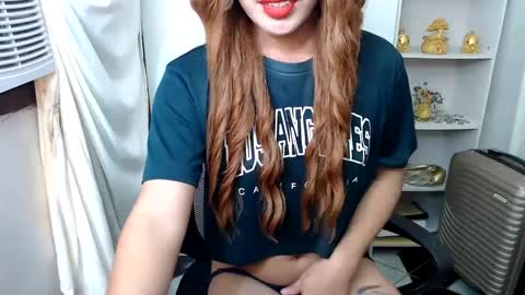 Snapshot of scarletxxxx chatting on 01/15/25, 03:22 Queen Scarlet online show from 01/15/25, 03:22