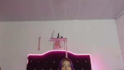 Snapshot of scarllett_bdsm chatting on 06/11/26, 12:43 Scarllett online show from 06/11/26, 12:43