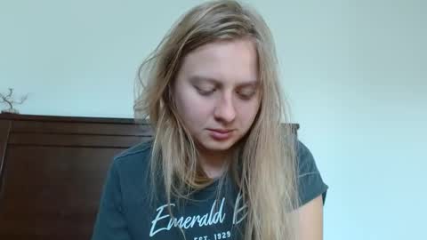 ScarTit Bernhard online show from 12/23/24, 05:22