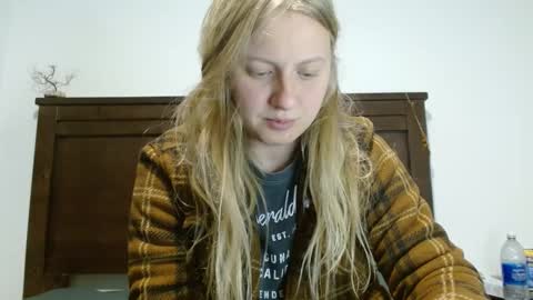 ScarTit Bernhard online show from 12/24/24, 06:22