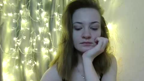 Elsa online show from 03/18/26, 11:46