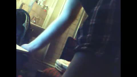 schnibschnab online show from 11/03/25, 02:24