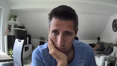 Snapshot of schnuckigeil chatting on 09/16/25, 09:21 Dildomen online show from 09/16/25, 09:21