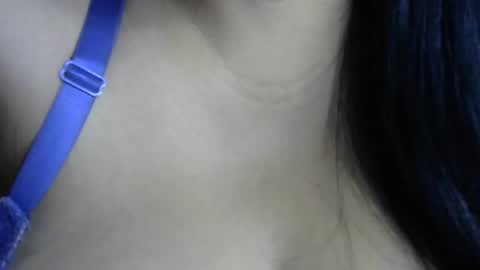 mai latina online show from 02/13/25, 01:50