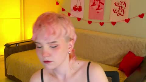 Snapshot of school_love chatting on 09/26/25, 12:42 Rina online show from 09/26/25, 12:42