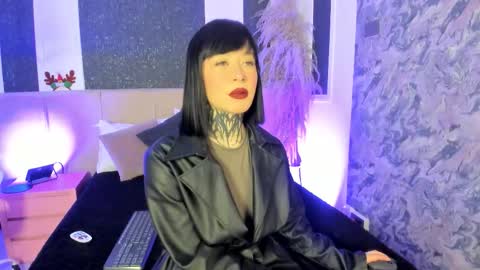 Snapshot of scolw chatting on 12/02/25, 12:21 Scolw online show from 12/02/25, 12:21