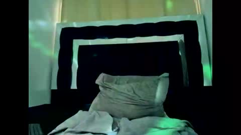Snapshot of scook_gray chatting on 02/21/26, 06:42 scook_gray online show from 02/21/26, 06:42