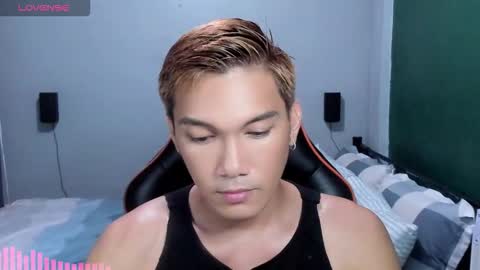 Snapshot of scorphoenix chatting on 11/23/25, 06:08 Not Angelo online show from 11/23/25, 06:08